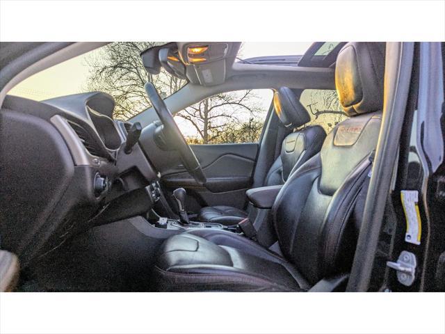 used 2016 Jeep Cherokee car, priced at $12,999