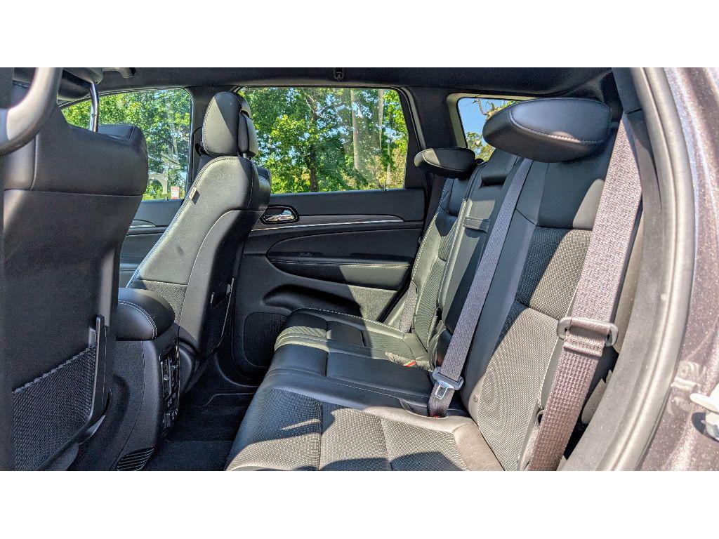 used 2021 Jeep Grand Cherokee car, priced at $25,999