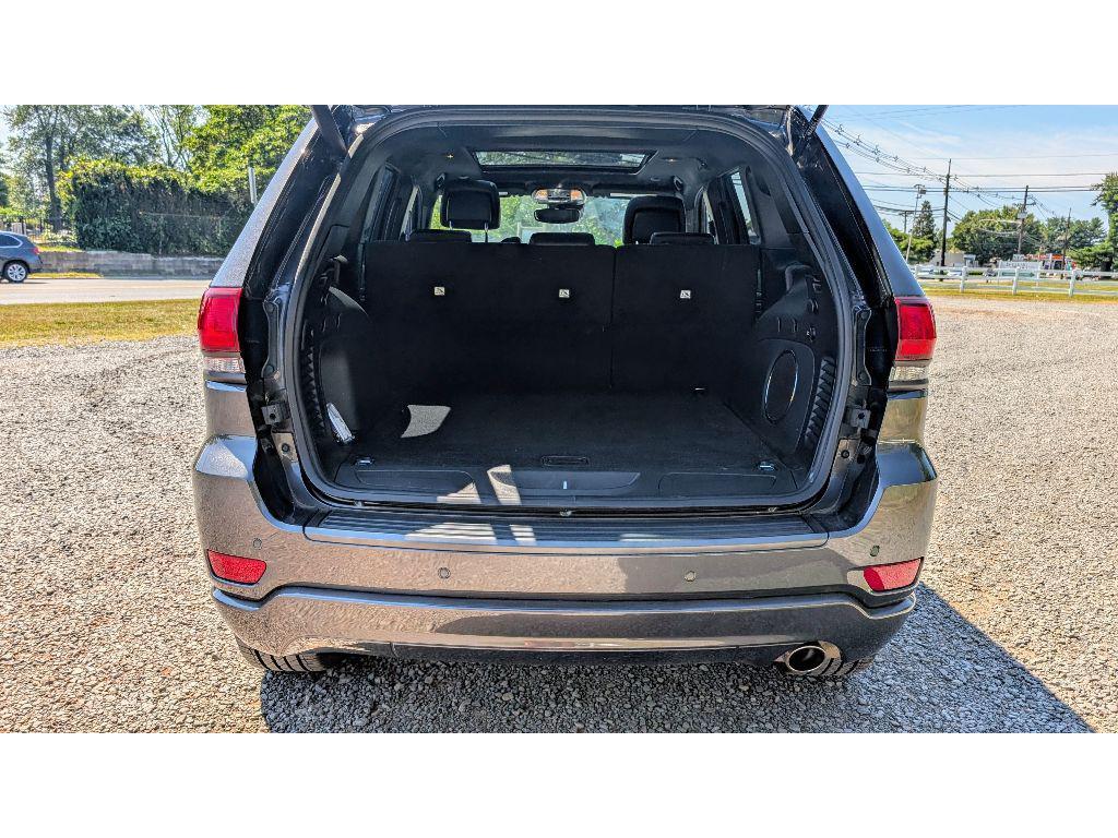 used 2021 Jeep Grand Cherokee car, priced at $25,999