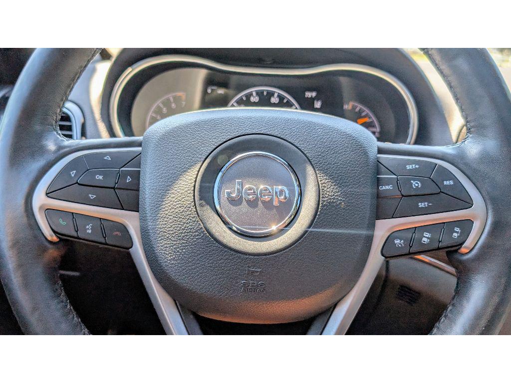 used 2021 Jeep Grand Cherokee car, priced at $25,999