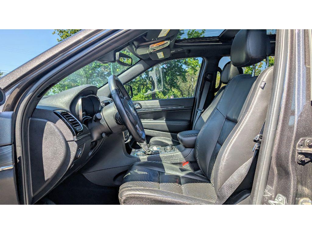 used 2021 Jeep Grand Cherokee car, priced at $25,999