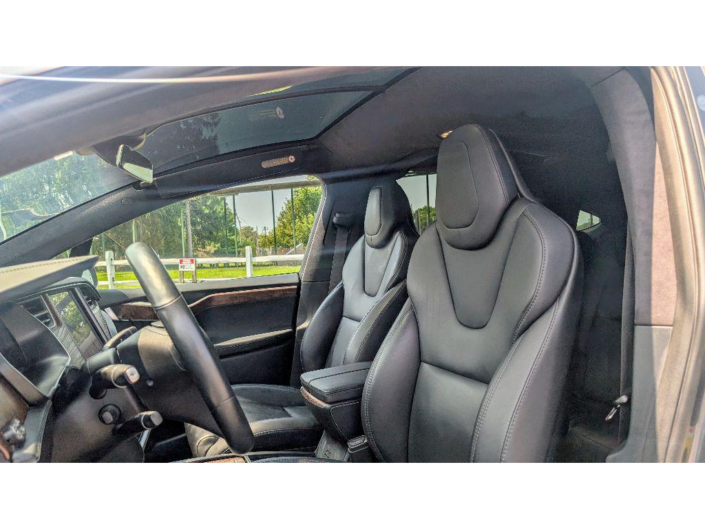 used 2019 Tesla Model X car, priced at $35,499
