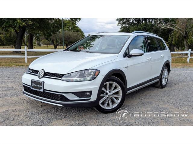 used 2018 Volkswagen Golf Alltrack car, priced at $13,999