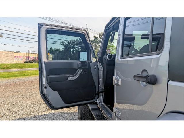 used 2013 Jeep Wrangler Unlimited car, priced at $14,900