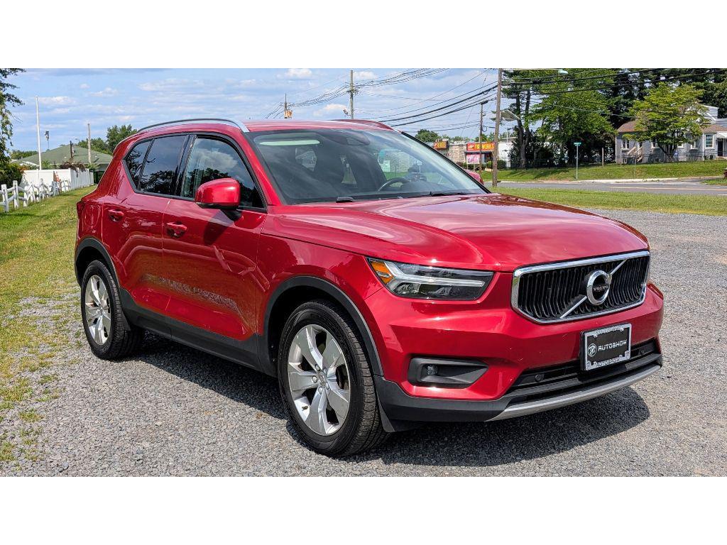 used 2021 Volvo XC40 car, priced at $18,500