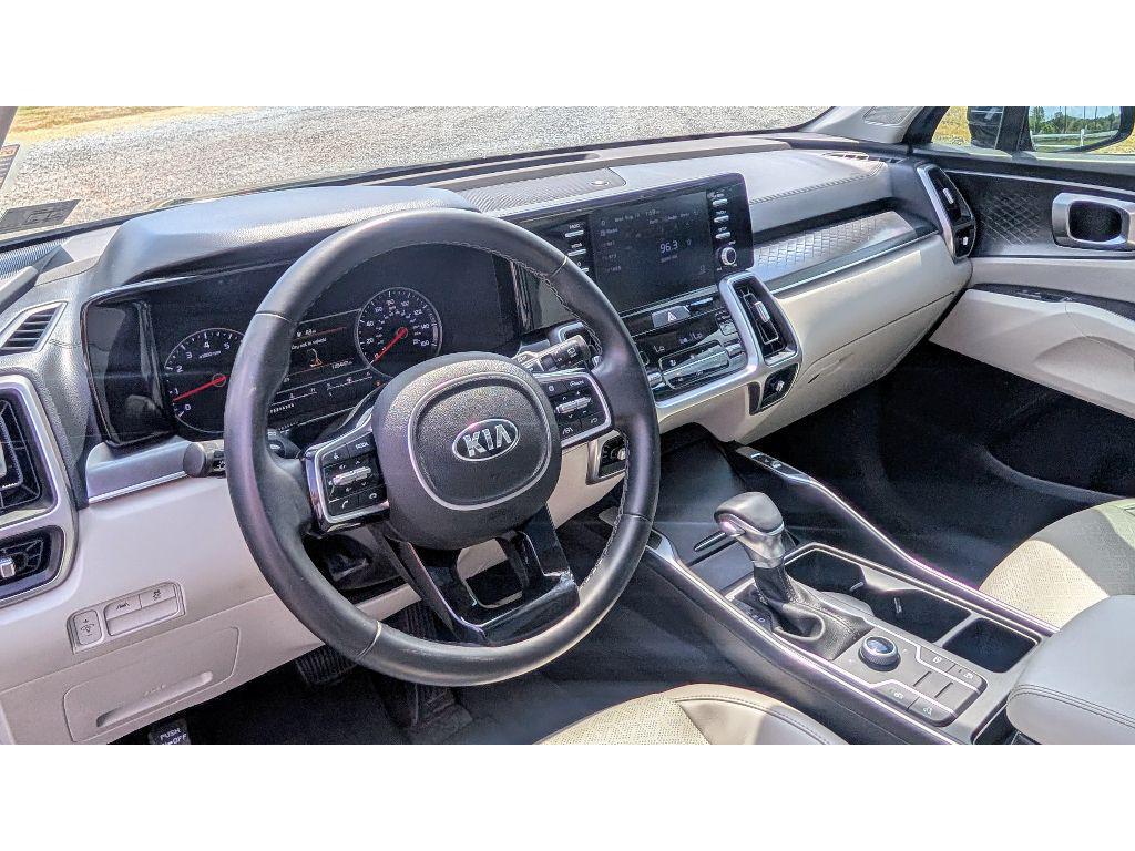 used 2021 Kia Sorento car, priced at $15,824