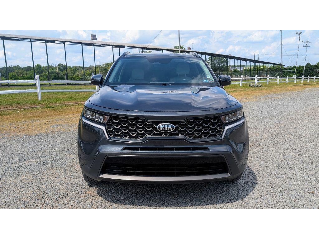 used 2021 Kia Sorento car, priced at $15,824