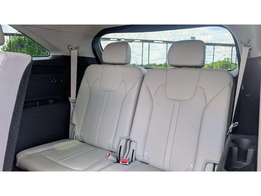 used 2021 Kia Sorento car, priced at $15,824