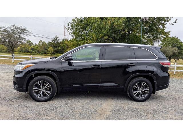 used 2016 Toyota Highlander car, priced at $19,999