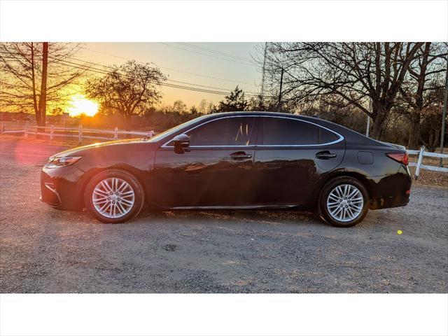 used 2017 Lexus ES 350 car, priced at $17,499