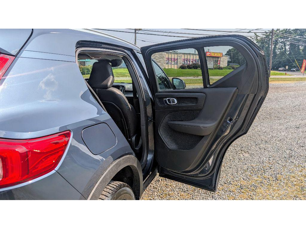 used 2022 Volvo XC40 car, priced at $17,500