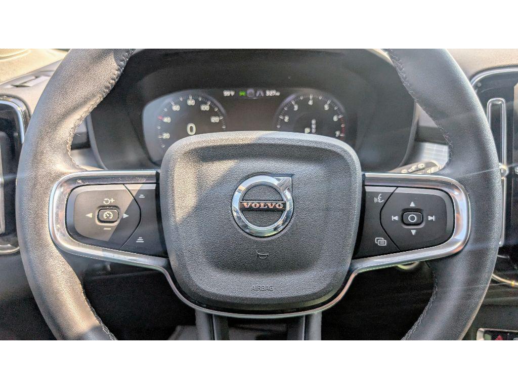 used 2022 Volvo XC40 car, priced at $17,500