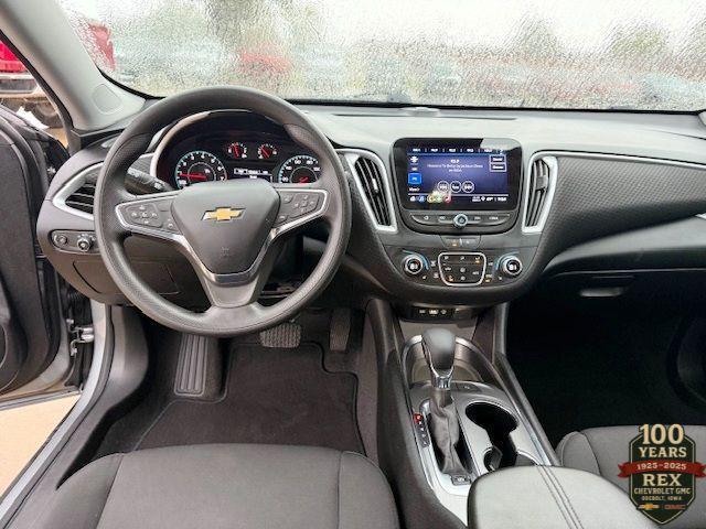 used 2024 Chevrolet Malibu car