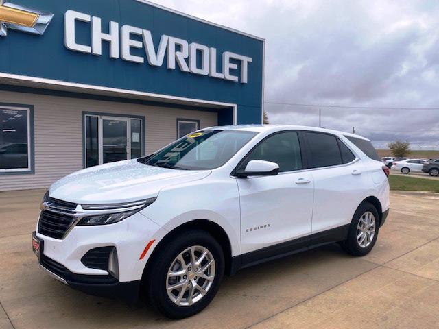 used 2024 Chevrolet Equinox car, priced at $27,900