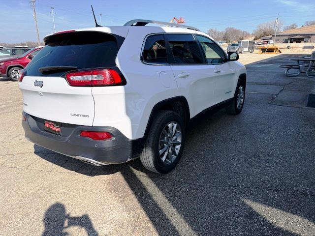 used 2018 Jeep Cherokee car, priced at $17,900