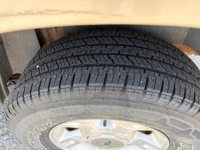 used 2001 Ford Explorer Sport Trac car, priced at $5,900