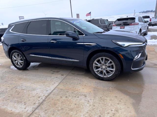 used 2022 Buick Enclave car, priced at $27,900