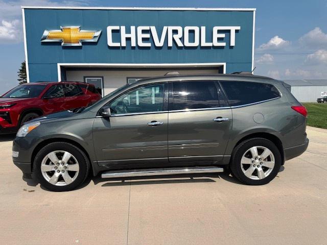 used 2010 Chevrolet Traverse car, priced at $5,900