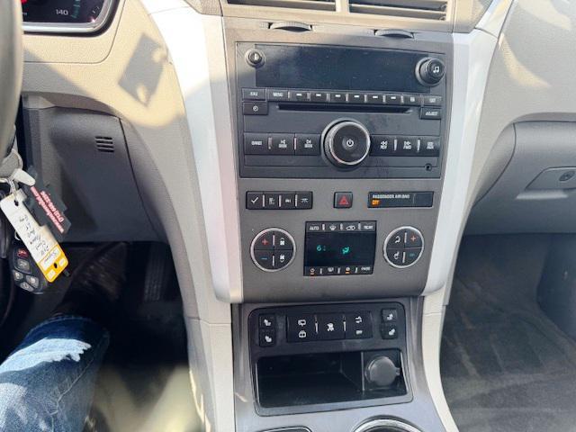 used 2010 Chevrolet Traverse car, priced at $5,900