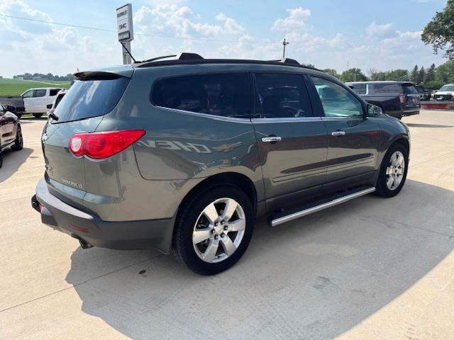 used 2010 Chevrolet Traverse car, priced at $5,900