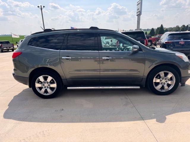 used 2010 Chevrolet Traverse car, priced at $5,900
