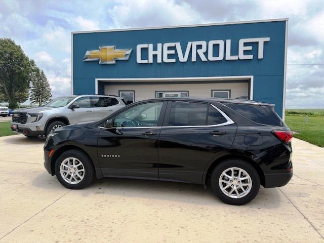 used 2024 Chevrolet Equinox car, priced at $27,900