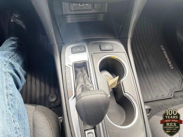 used 2023 Chevrolet Equinox car, priced at $27,900