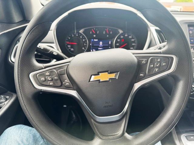used 2023 Chevrolet Equinox car, priced at $27,900