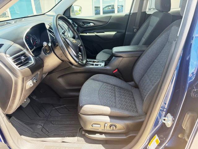 used 2023 Chevrolet Equinox car, priced at $26,900