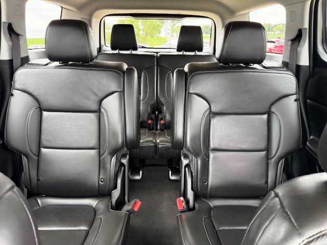 used 2023 GMC Acadia car