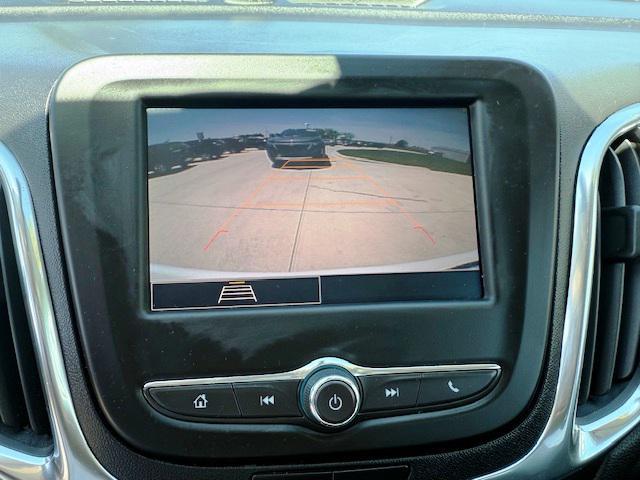 used 2023 Chevrolet Equinox car, priced at $26,900