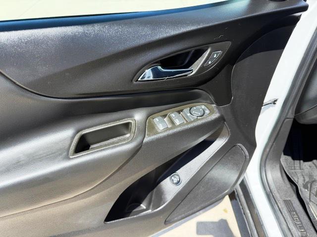 used 2023 Chevrolet Equinox car, priced at $26,900