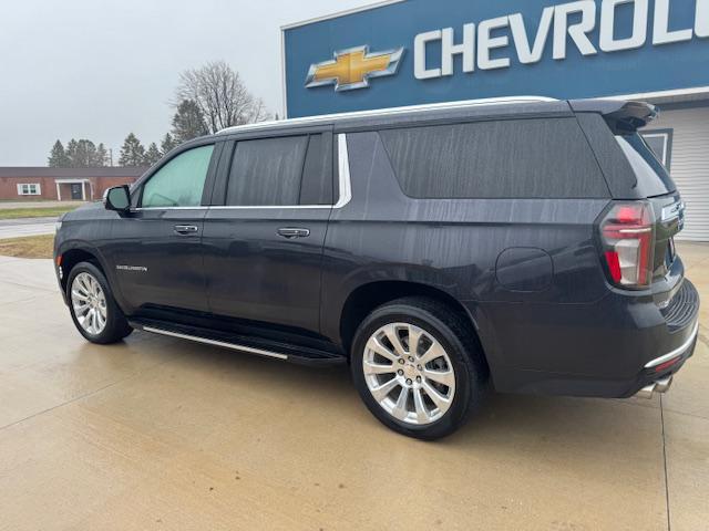 used 2023 Chevrolet Suburban car