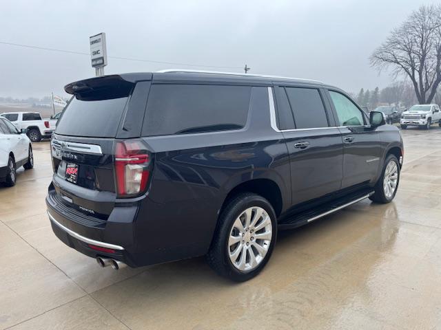 used 2023 Chevrolet Suburban car