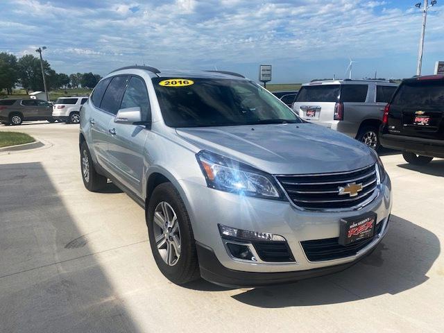 used 2016 Chevrolet Traverse car, priced at $14,900