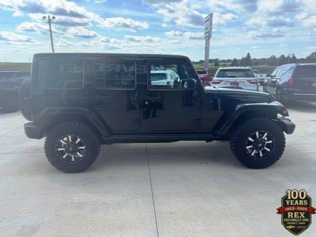 used 2015 Jeep Wrangler Unlimited car, priced at $17,900