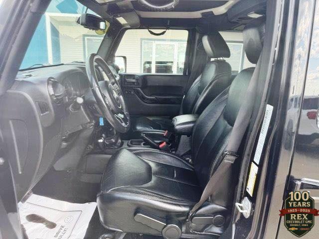 used 2015 Jeep Wrangler Unlimited car, priced at $17,900