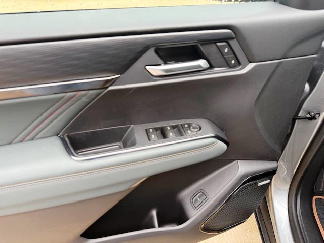 new 2025 GMC Acadia car, priced at $53,390