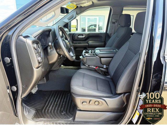 used 2024 Chevrolet Silverado 2500 car, priced at $48,900