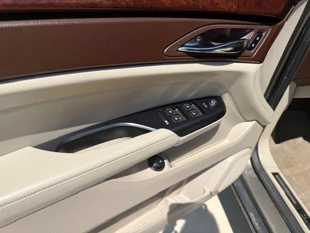 used 2014 Cadillac SRX car, priced at $8,900