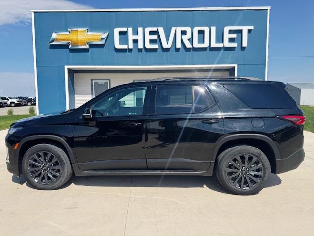 used 2022 Chevrolet Traverse car, priced at $26,900