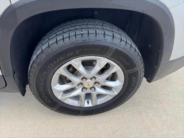 used 2021 Chevrolet Traverse car, priced at $21,900