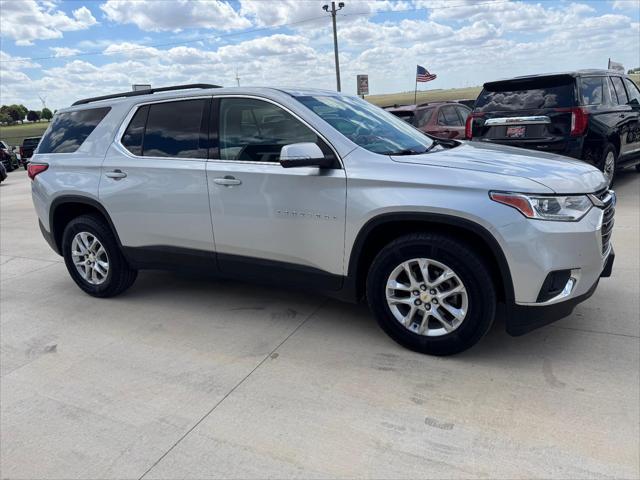 used 2021 Chevrolet Traverse car, priced at $21,900