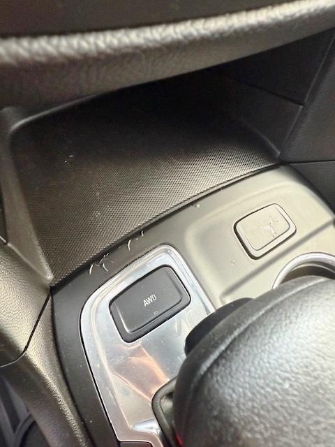 used 2022 Chevrolet Equinox car, priced at $22,900