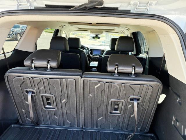 used 2022 GMC Acadia car, priced at $35,900