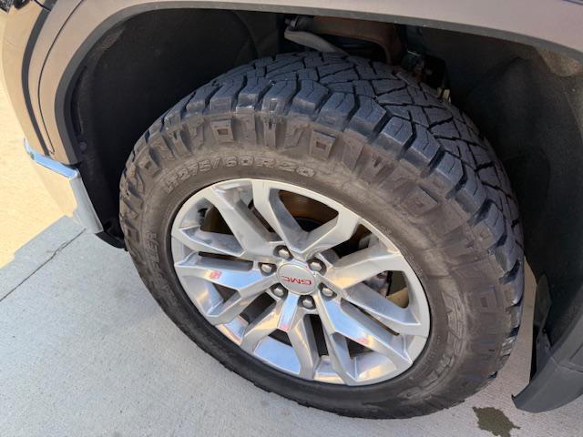 used 2019 GMC Sierra 1500 car, priced at $37,900