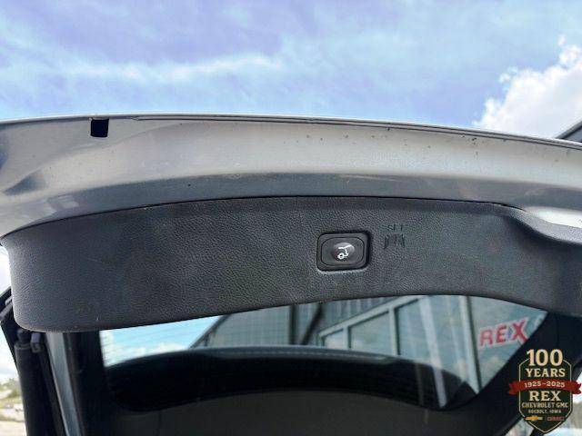 used 2024 Ford Edge car, priced at $36,900