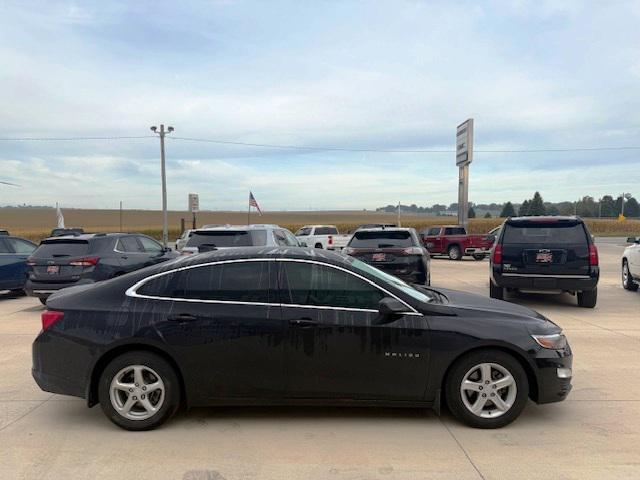 used 2021 Chevrolet Malibu car, priced at $18,900