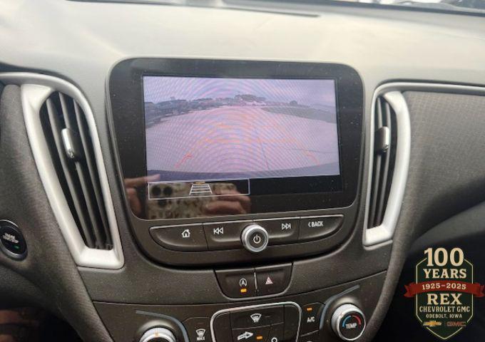 used 2021 Chevrolet Malibu car, priced at $18,900