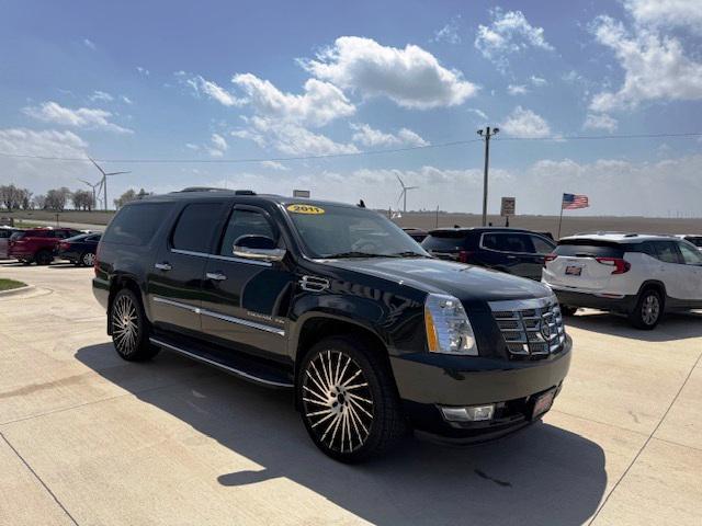 used 2011 Cadillac Escalade ESV car, priced at $14,900